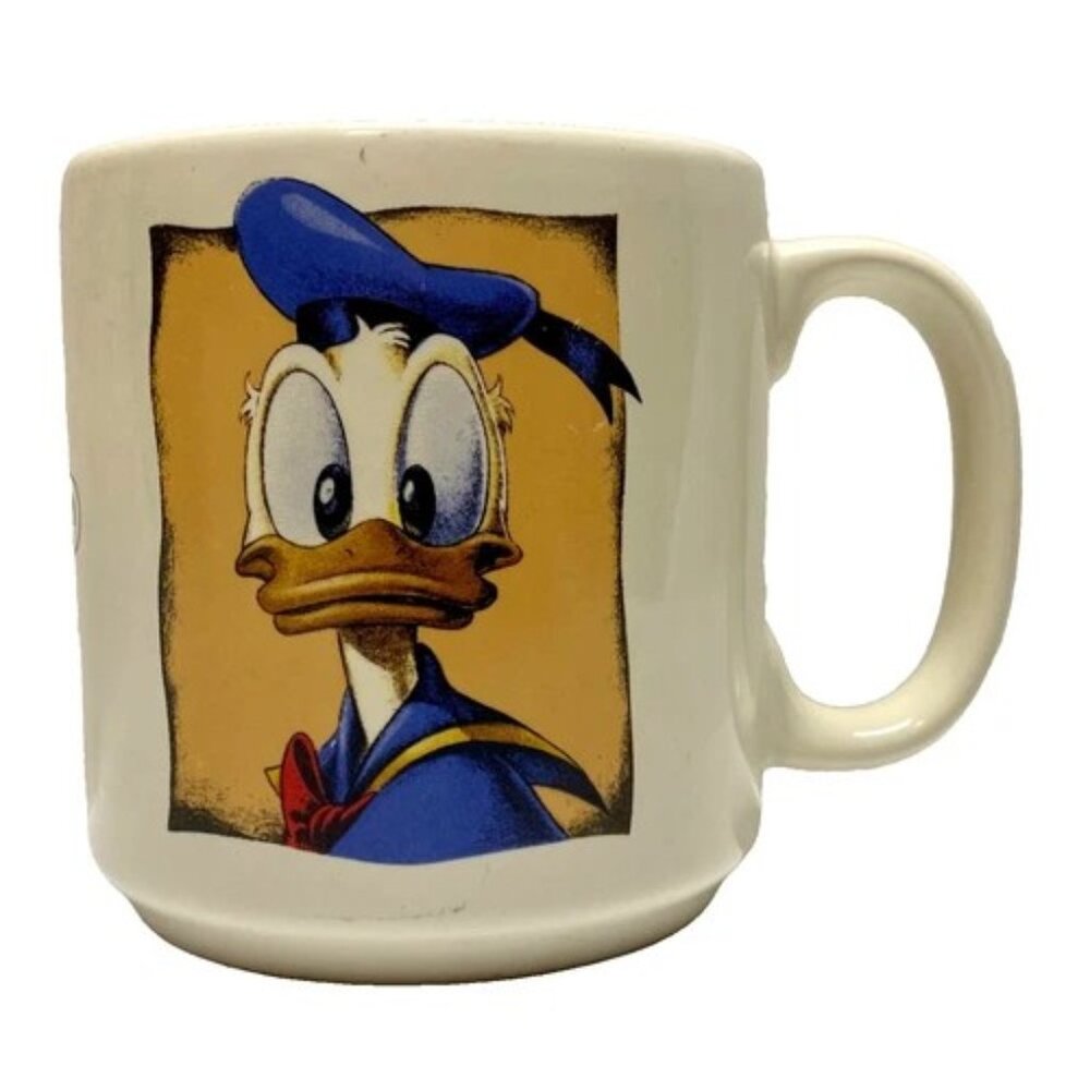 Vintage Disney Donald Duck Mug 1990's Collectible 12oz Coffee Cup Thailand‎ GUC